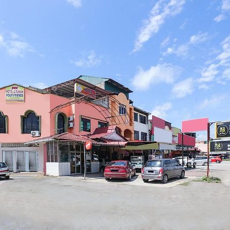 Oyo 90321 Hotel Bajet Sri Manal 타나메라 외부 사진