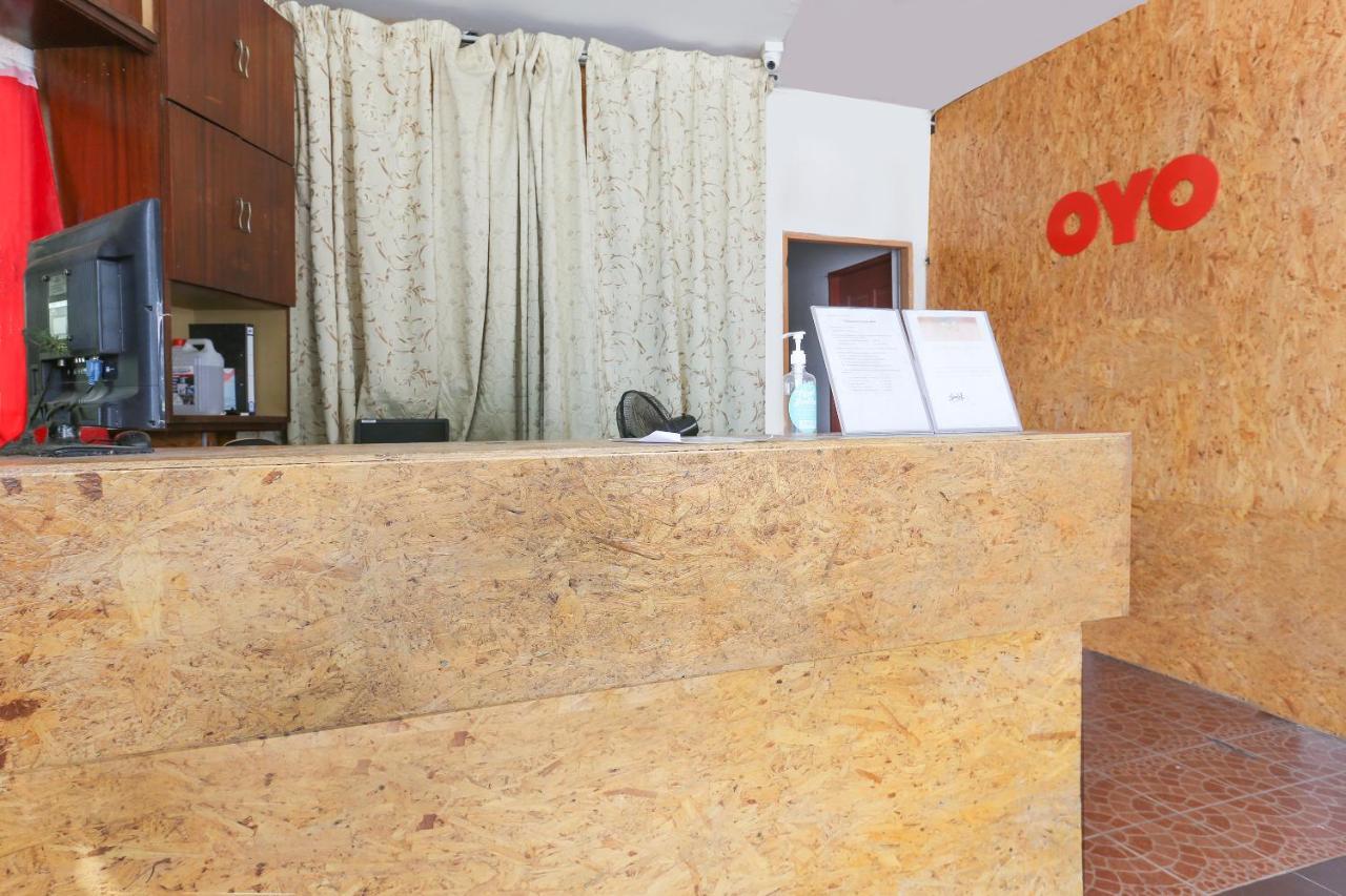 Oyo 90321 Hotel Bajet Sri Manal 타나메라 외부 사진
