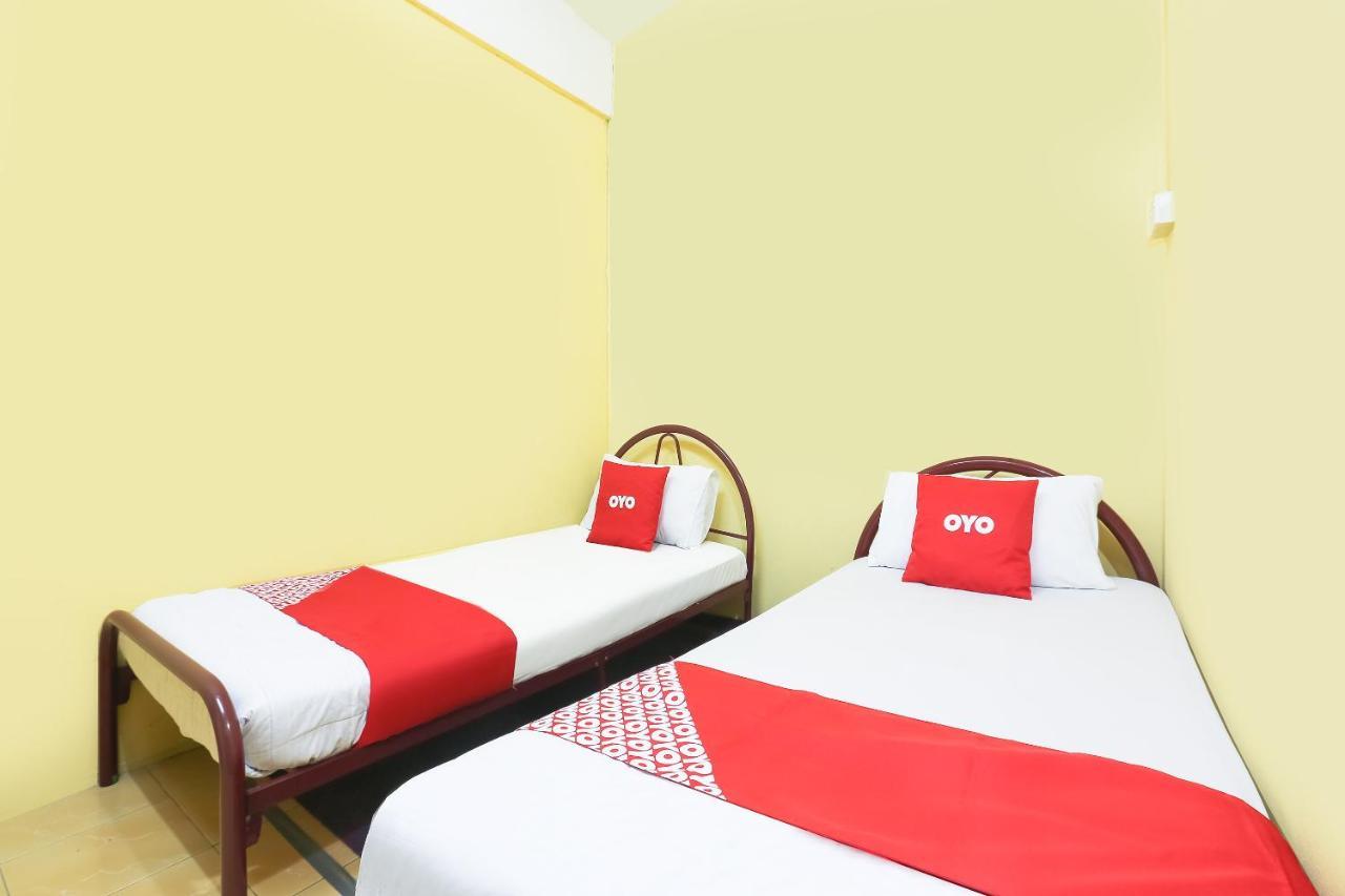 Oyo 90321 Hotel Bajet Sri Manal 타나메라 외부 사진