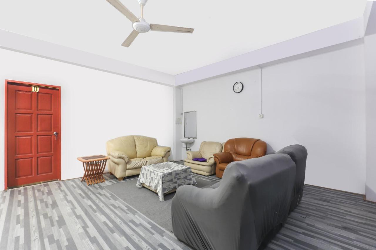Oyo 90321 Hotel Bajet Sri Manal 타나메라 외부 사진