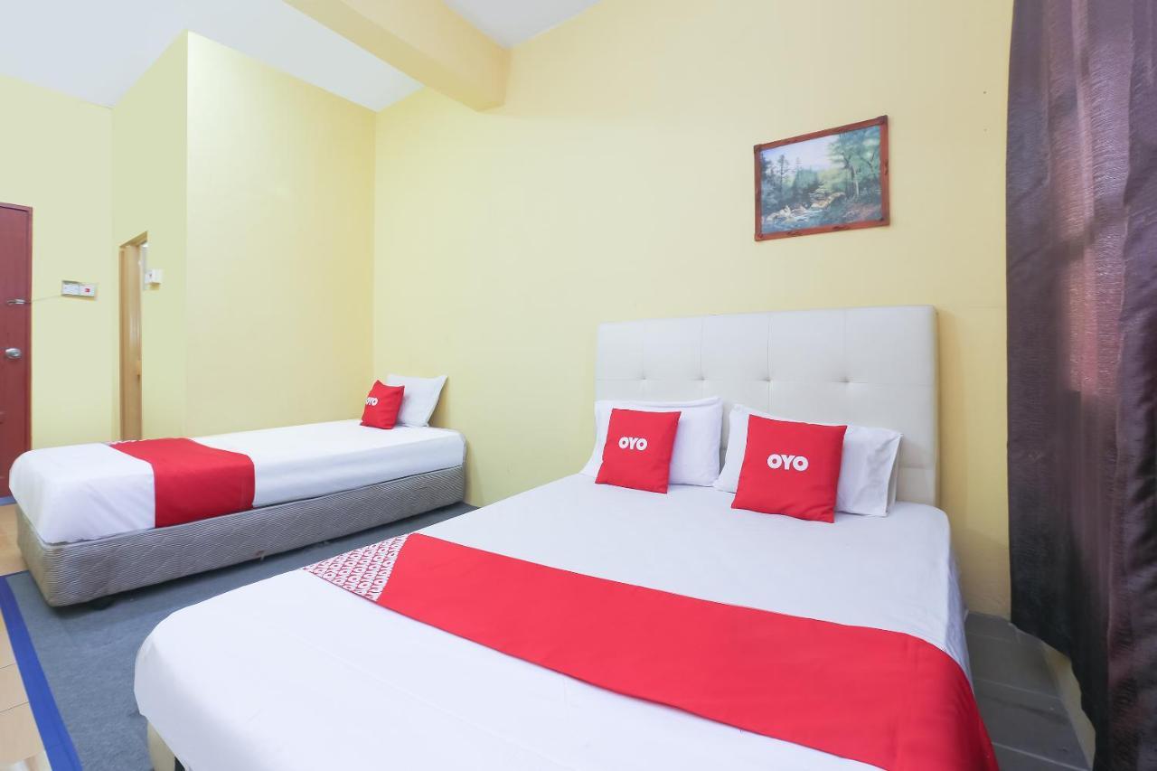 Oyo 90321 Hotel Bajet Sri Manal 타나메라 외부 사진